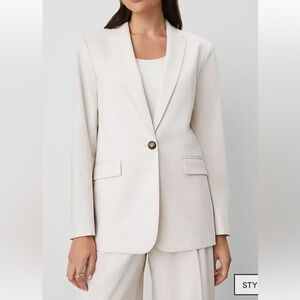 Ann Taylor Classic Cream Blazer
